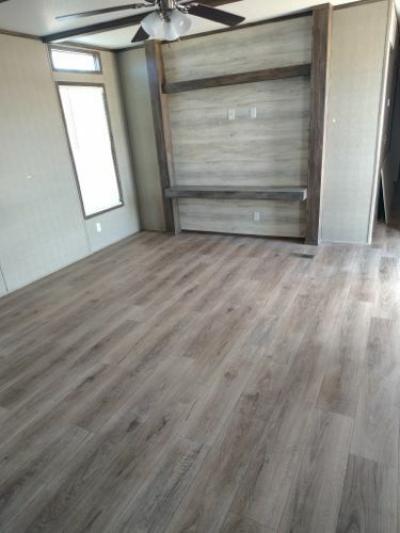 Photo 5 of 11 of home located at 6621 S Chiles Rd El Reno, OK 73036