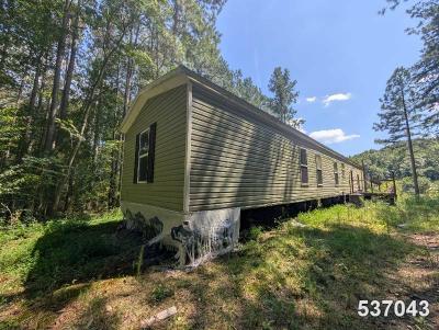 Mobile Home at Reliable Ventures, Llc 2520 Highway 25E Tazewell, TN 37879