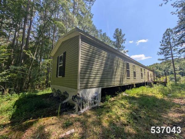 Photo 1 of 2 of home located at Reliable Ventures, Llc 2520 Highway 25E Tazewell, TN 37879