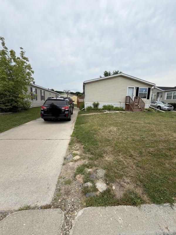 Photo 1 of 2 of home located at 1873 Knollwood Bend Ypsilanti, MI 48198