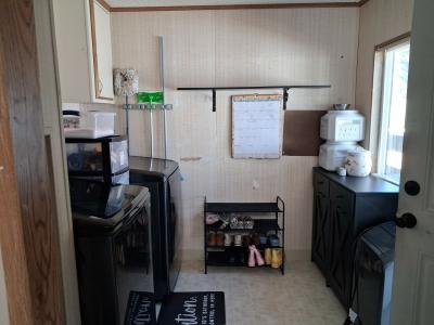 Photo 5 of 12 of home located at 14739 S Quail Grove Cir Oregon City, OR 97045