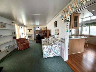 Photo 5 of 15 of home located at 37811 Chancey Rd., Site 472 Zephyrhills, FL 33541