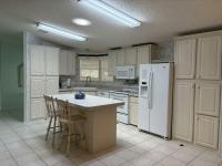 2000 Merit Manufactured Home