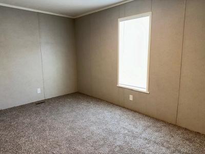 Photo 3 of 7 of home located at 1826 Everest Monroe, MI 48161