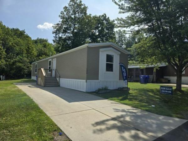 2021 Clayton - Lewistown PA Mobile Home For Sale