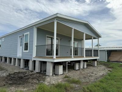 Photo 3 of 8 of home located at 7416 Lakeshore Drive Ellenton, FL 34222