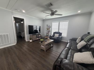 Photo 5 of 18 of home located at 389 Hansom Parkway Sanford, FL 32773