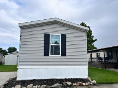Photo 5 of 16 of home located at 20471 Harmony Dr Clinton Township, MI 48036