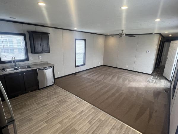 2022 Skyline PGB236AA Mobile Home