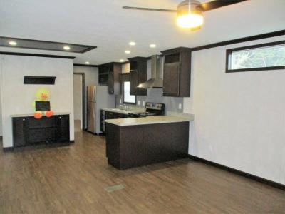 Photo 3 of 4 of home located at 29 Roxbury Park Goshen, IN 46526