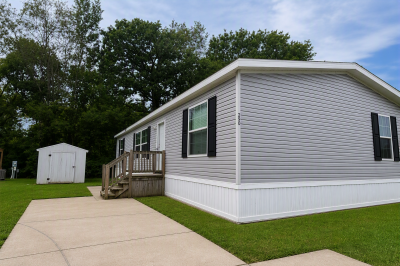 Mobile Home at 290 S Van Buren Cir Davison, MI 48423