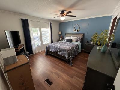 Photo 5 of 10 of home located at 240 Country Knoll Drive Kyle, TX 78640