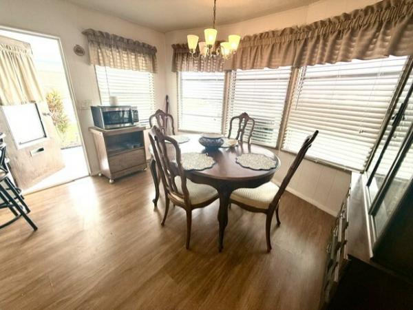 1970 MNRE 1234 Mobile Home