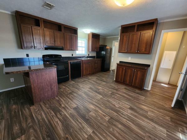 Photo 1 of 2 of home located at 13501 SE 29th Street #111 Choctaw, OK 73020