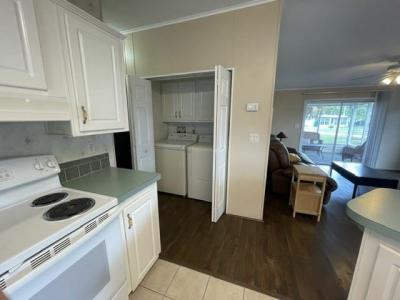 Photo 4 of 16 of home located at 137 Highland Drive Leesburg, FL 34788