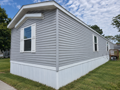 Mobile Home at 1812 SW 12th #40 Lincoln, NE 68522