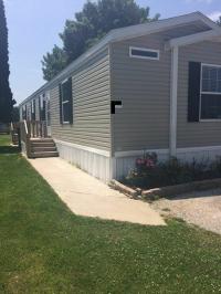 2015 Clayton Homes Inc Yes Mobile Home