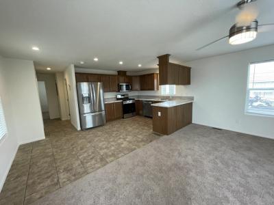 Photo 2 of 10 of home located at 10701 N 99th Ave Lot 198 Peoria, AZ 85345