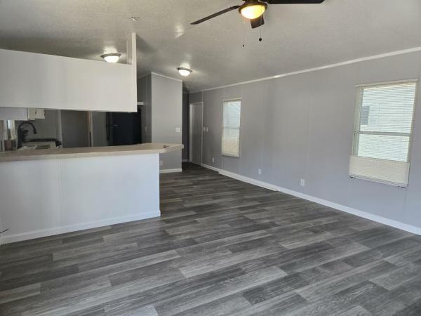 2004 Fleetwood Economy Mobile Home