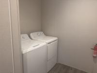 2023 Champion RFN2856907 Mobile Home