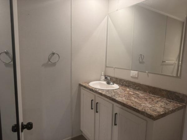 2023 Champion RFN2856907 Mobile Home