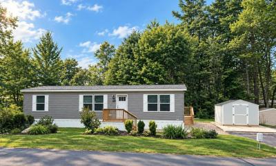 Mobile Home at 169 Mountainvale Dr. Center Conway, NH 03813