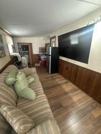 1986 Manufactured Home