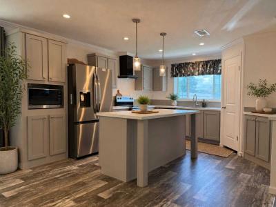 Photo 4 of 42 of home located at 4 Desoto Avenue Sorrento, FL 32776