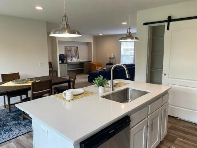 Photo 4 of 8 of home located at 404 1st Street NE Staples, MN 56479
