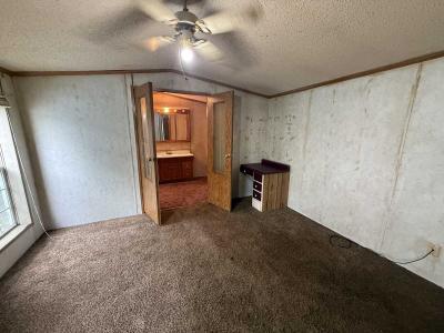 Photo 5 of 16 of home located at 1712 S. Dixie Hwy Unit 245 Crete, IL 60417