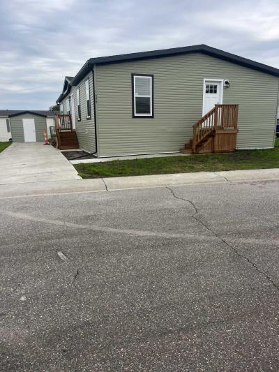 Mobile Home at 1699 Santa Fe Trail Hartland, MI 48353