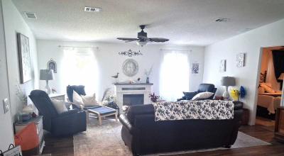 Photo 2 of 21 of home located at 3509 Schooner Parrish, FL 34219