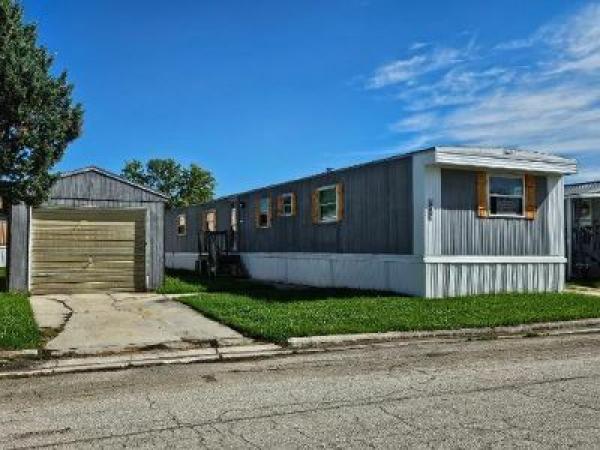 Photo 1 of 2 of home located at 1331 Bellevue St  Lot 447 Green Bay, WI 54302