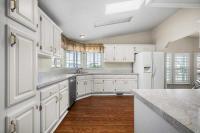 2000 SKYLINE Manufactured Home