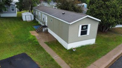 Mobile Home at 104 Edgewater Dr Rockford, MN 55373