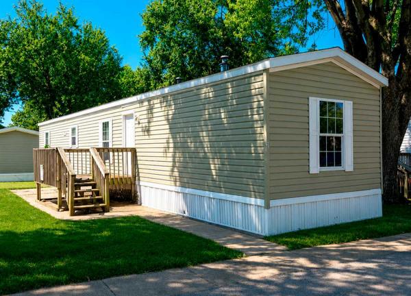 2011  Mobile Home For Sale