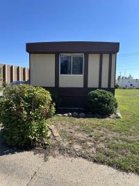 1976 Mobile Home