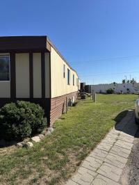 1976 Mobile Home