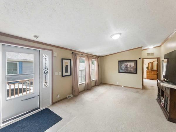 2001 Commander Manufactured Home