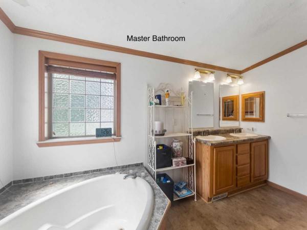 2001 Commander Manufactured Home