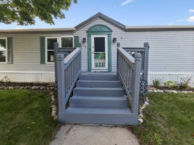 Photo 2 of 29 of home located at 2500 Mann Rd., #312 Clarkston, MI 48346