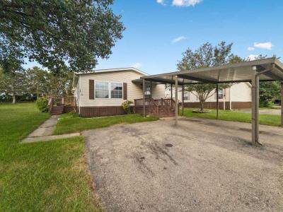 Photo 4 of 30 of home located at 2500 Mann Rd., #149 Clarkston, MI 48346