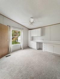 1994 Schult Manufactured Home
