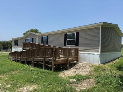 Mobile Home at 729 Saddle Dr Bandera, TX 78003