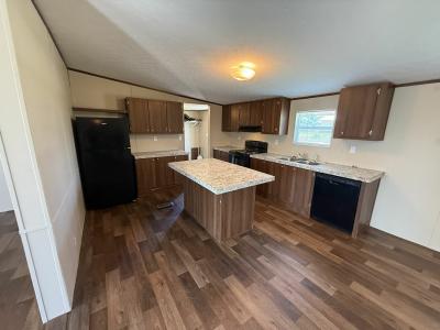 Photo 3 of 21 of home located at 729 Saddle Dr Bandera, TX 78003
