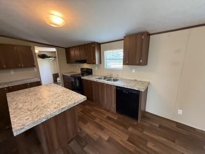Photo 4 of 21 of home located at 729 Saddle Dr Bandera, TX 78003