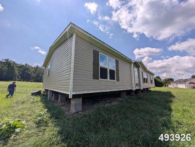 Mobile Home at Bill Dixon Dba B & G Mobile Ho 16574 St Hwy 585 Decatur, TN 37322