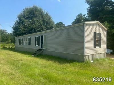 Mobile Home at 14 Lawrence Dr Collins, MS 39428