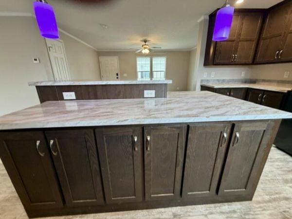 2019 Redman RA2864211 Mobile Home