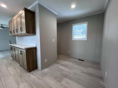 Photo 2 of 10 of home located at 4537 Carlton Rd Sterling Heights, MI 48310
